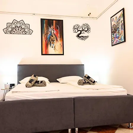 Aya Apartman