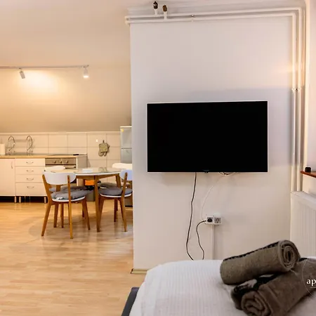 Aya Apartman *